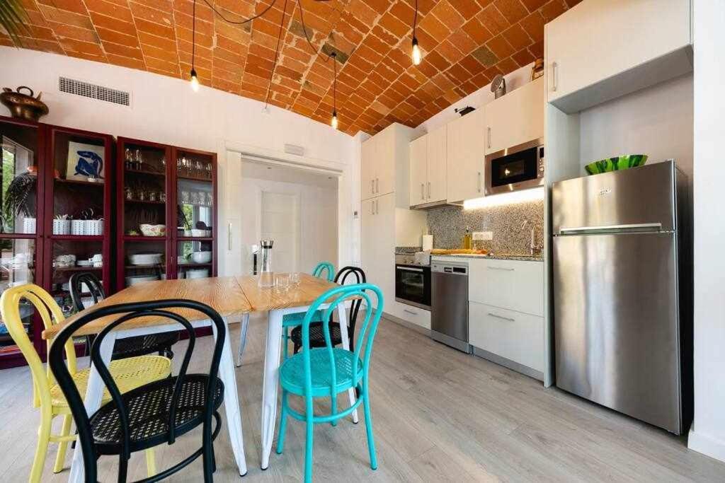 Newly Renovated Room W Pool & Bikeparking Жирона Экстерьер фото