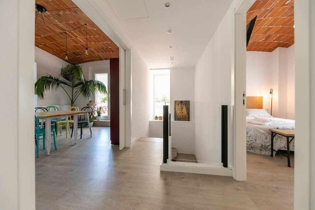 Newly Renovated Room W Pool & Bikeparking Жирона Номер фото