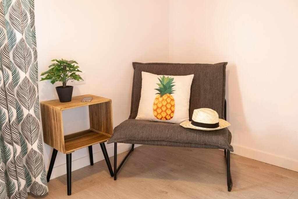 Newly Renovated Room W Pool & Bikeparking Жирона Номер фото